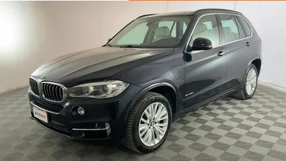 Usata BMW X5 Luxury Line 313 CV (230 kW) 2016 Blu SUV
