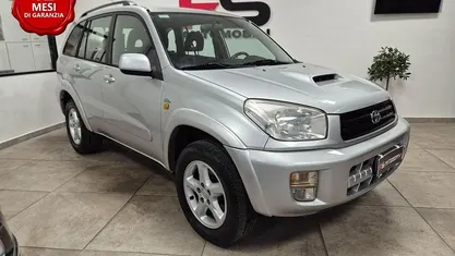 Usata 2003 Toyota RAV4 Sol SUV | 3990 € (Buon prezzo)