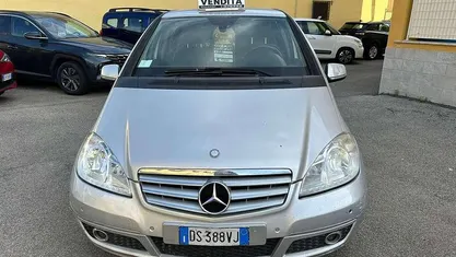 Usata Mercedes A180 Avantgarde 109 CV (80 kW) 2008 Nessuno Berlina