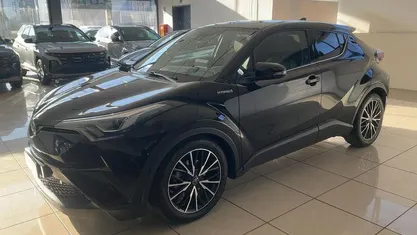 Usata Toyota C-HR Lounge 98 CV (72 kW) 2019 Nero SUV