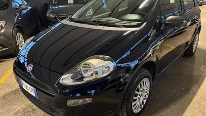 Usata Fiat Punto Street 77 CV (56 kW) 2016 Berlina