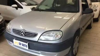 Usata Citroën Saxo 60 CV (44 kW) 2002 Grigio Utilitaria