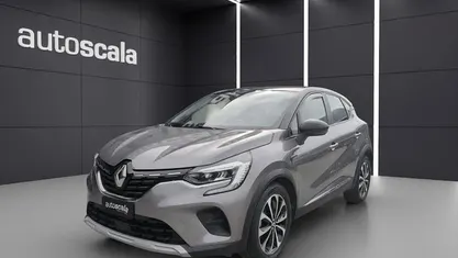 Usata 2021 Renault Captur Intens SUV | 15.990 € (Buon prezzo)