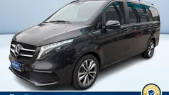 Grigio metallizzato Usata 2023 Mercedes 300 Premium | 54.000 € (Super prezzo)