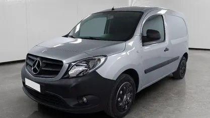 Usata Mercedes Citan 111 Business 116 CV (85 kW) 2021 Argento Utilitaria