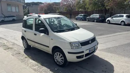 Usata Fiat Panda 80 CV (58 kW) 2012 Bianco Utilitaria