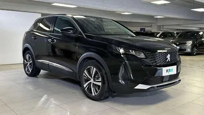 Nero Usata 2022 Peugeot 3008 Allure SUV | 22.650 € (Buon prezzo)