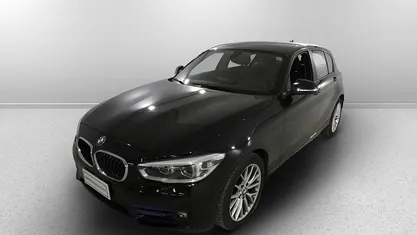 Usata BMW 116 Sport Line 115 CV (84 kW) 2019 Nero Utilitaria