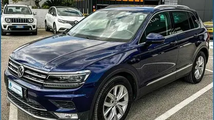 Blu Usata 2017 VW Tiguan Executive SUV | 22.000 € (Cara)