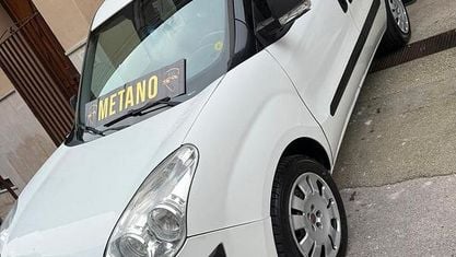 Usata Fiat Doblò 120 CV (88 kW) 2013 Bianco Monovolume