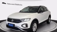 Bianco perla metalizzato tetto Usata 2022 VW T-Roc Life SUV | 20.900 € (Buon prezzo)