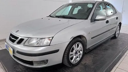 Usata Saab 9-3 Vector 120 CV (88 kW) 2005 Grigio Berlina