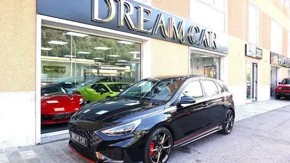 Usata Hyundai i30 Limited 280 CV (205 kW) 2022 Nero metallizzato Berlina