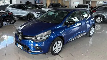 Usata Renault Clio IV 76 CV (55 kW) 2019 Blu Utilitaria