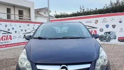 Blu Usata 2010 Opel Corsa Club Tre volumi | 2750 € (Ottimo prezzo)