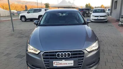 Grigio Usata 2014 Audi A3 Business Tre volumi | 9900 € (Buon prezzo)