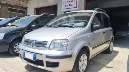 Usata Fiat Panda Emotion 69 CV (50 kW) 2006 Grigio Utilitaria