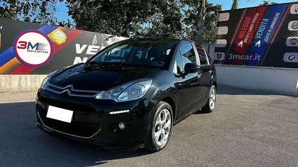 Nero Usata 2014 Citroën C3 PureTech Tre volumi | 5500 € (Buon prezzo)