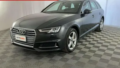 Usata Audi A4 Sport 190 CV (139 kW) 2018 Grigio Station wagon