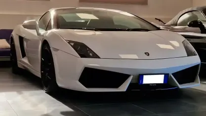 Usata Lamborghini Gallardo 560 CV (411 kW) 2010 Bianco Cabrio