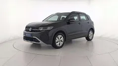 Deep black perlato Usata 2024 VW T-Cross Life SUV | 18.900 € (Buon prezzo)