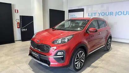 Rosso Usata 2021 Kia Sportage Style SUV | 20.900 € (Buon prezzo)