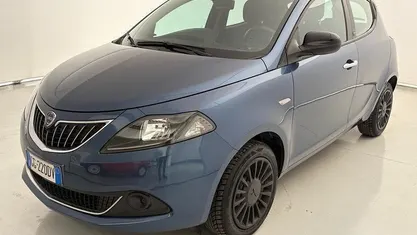 Usata 2021 Lancia Ypsilon Silver Due volumi | 10.900 € (Buon prezzo)