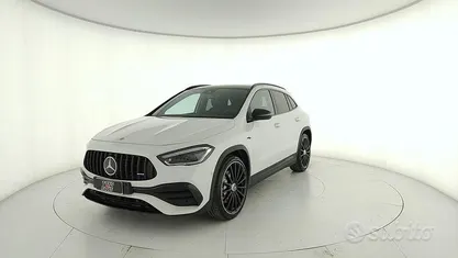 Digital white Usata 2023 Mercedes GLA35 AMG AMG SUV | 46.900 € (Buon prezzo)