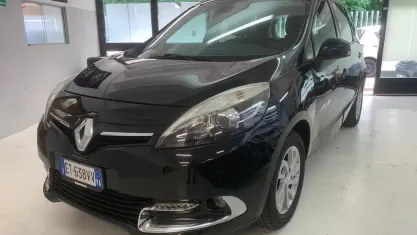 Usata Renault Scénic XMOD 110 CV (80 kW) 2014 Nero Monovolume