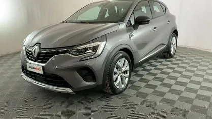 Grigio Usata 2021 Renault Captur Business SUV | 14.699 € (Buon prezzo)