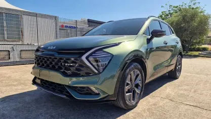 Usata Kia Sportage GT-Line 179 CV (131 kW) 2024 Verde SUV