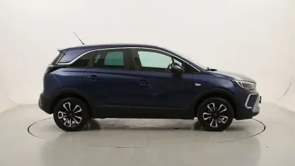 Usata Opel Crossland Elegance 110 CV (80 kW) 2023 SUV