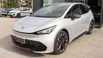 Usata Cupra Born 150 kW (204 CV) 2022 Argento met. Utilitaria