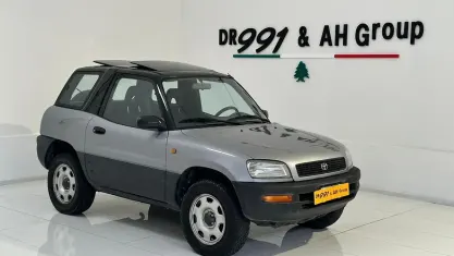 Usata Toyota RAV4 129 CV (94 kW) 1995 Grigio SUV