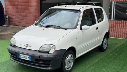 Bianco Usata 2010 Fiat 600 Active Tre volumi | 2400 € (Buon prezzo)