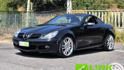 Usata Mercedes SLK200 163 CV (119 kW) 2008 Nero Cabrio