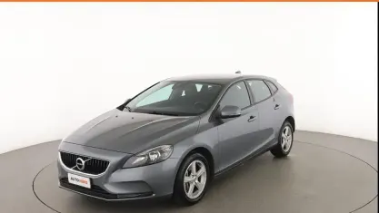Usata Volvo V40 Business Edition 120 CV (88 kW) 2018 Grigio Berlina