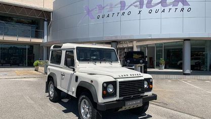 Usata Land Rover Defender 122 CV (89 kW) 2008 Bianco Station wagon