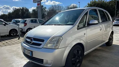 Usata Opel Meriva Cosmo 90 CV (66 kW) 2006 Monovolume