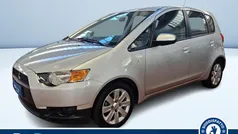 Argento metallizzato Usata 2010 Mitsubishi Colt Inform Tre volumi | 7900 € (Buon prezzo)