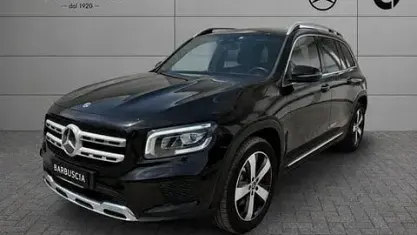 Usata Mercedes GLB200 150 CV (110 kW) 2021 Nero SUV