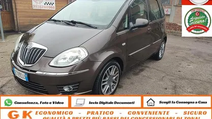 Giallo Usata 2010 Lancia Musa Monovolume | 4990 € (Buon prezzo)