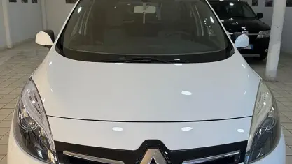Usata Renault Scénic III 110 CV (80 kW) 2013 Bianco Monovolume