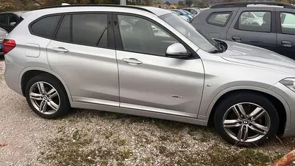Argento mett Usata 2017 BMW X1 M Sport SUV | 19.500 € (Buon prezzo)