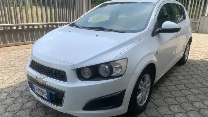 Usata Chevrolet Aveo LTZ 86 CV (63 kW) 2013 Bianco Berlina