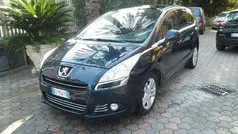 Blu/azzurro Usata 2010 Peugeot 5008 Monovolume | 3800 € (Buon prezzo)