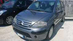Grigio(met.) Usata 2008 Citroën C3 Elegance Due volumi | 2900 € (Buon prezzo)