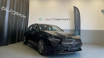 Usata Mercedes A180 AMG line 136 CV (100 kW) 2024 Nero Berlina
