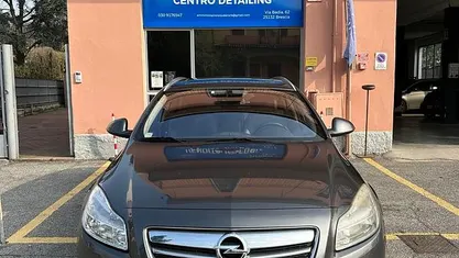 Usata Opel Insignia Cosmo 160 CV (117 kW) 2012 Gray Station wagon