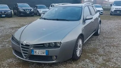 Usata Alfa Romeo 159 Exclusive 150 CV (110 kW) 2007 Beige Station wagon